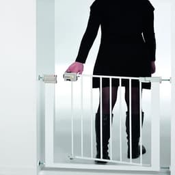 Safety 1st Easy Close Metal Gate White image 0