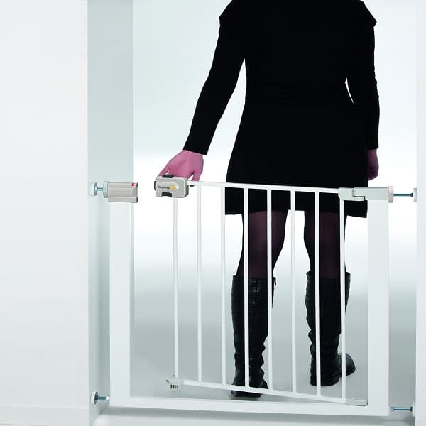 Safety 1st Easy Close Metal Gate White