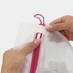 Brabantia Wash Bags Set of 3 pcs in 2 Sizes image 3