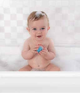 Playgro Bopping Bath Balls image 2