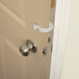Safety 1st Finger Pinch Preventer image 1