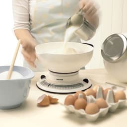 Salter Aquatronic Kitchen Scale image 1