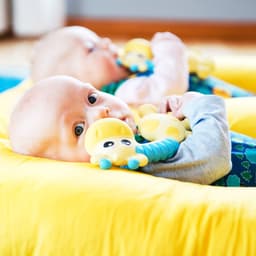 Playgro Squeak And Soothe Natural Teether image 3