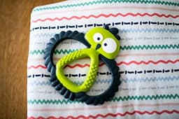 Tommee Tippee Kalani Sensory Teether Maxi image 3