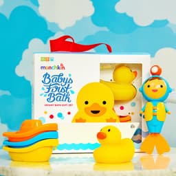 Munchkin Baby's First Bath Gift Set image 1