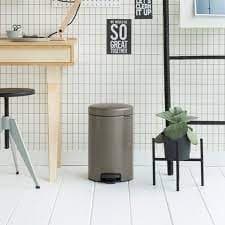Brabantia Pedal Bin 12L New Icon Platinum image 2