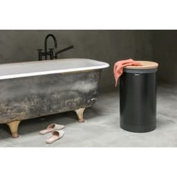 Brabantia Laundry Bin Cork Lid 60 Ltr - Matt Black image 4