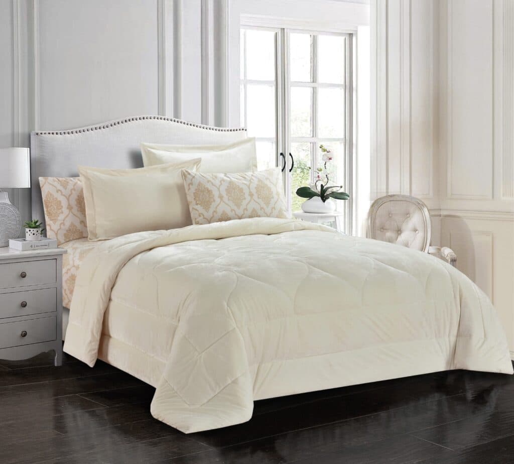 Cannon (t) Plain Flannel W/Prtd Sheet Comf 4Pc Cream