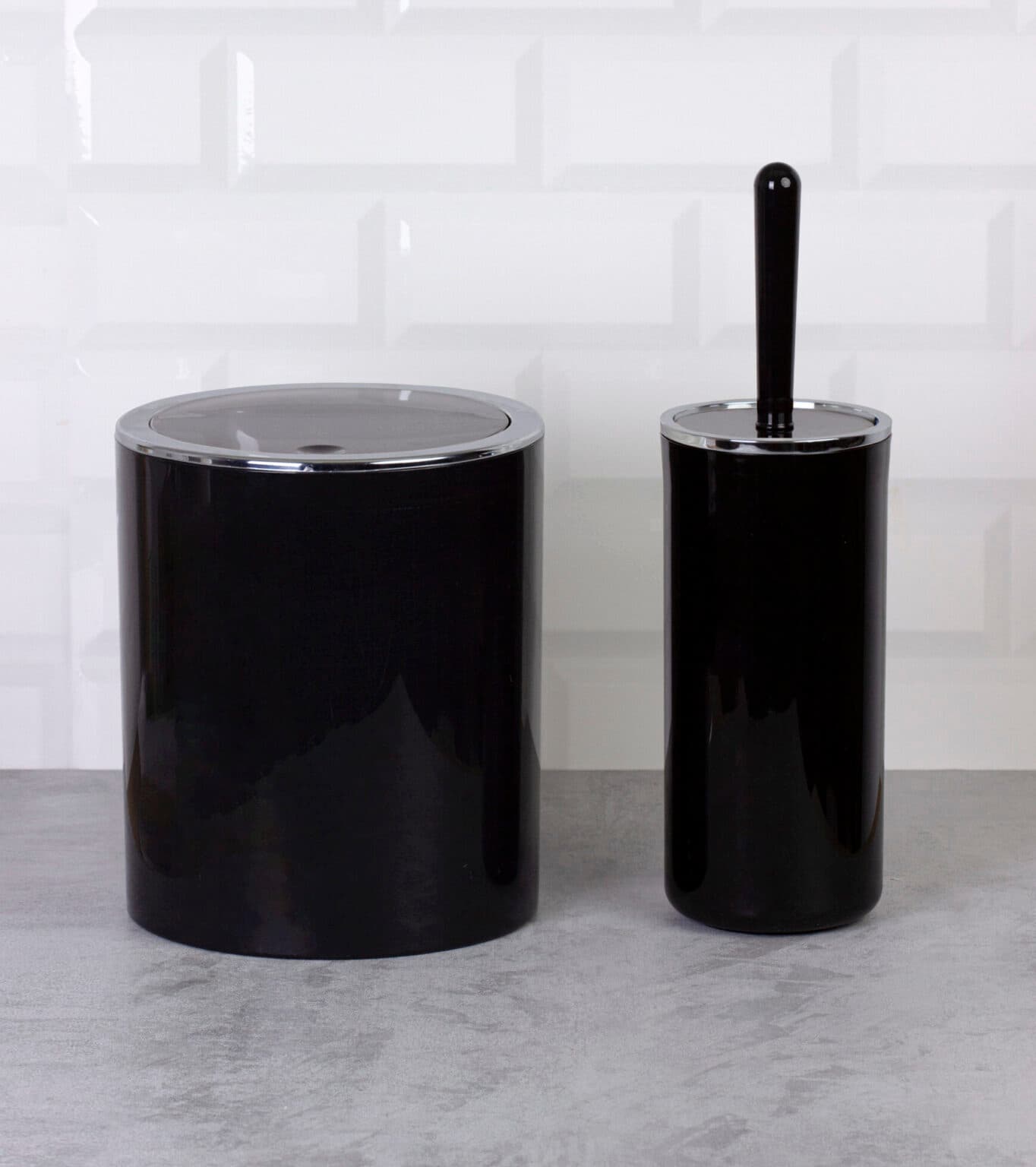 Okyanus Round Bathroom Set 2 of pcs Black/Chrome